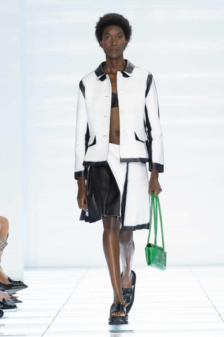 Prada Donna ss 2027